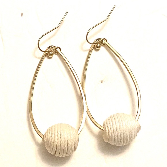 Jewelry - White Gold Dangle Earrings Jewelry - White Gold Dangle Earrings